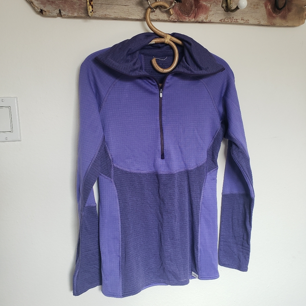 Patagonia R1 Quarter Zip in Purple Womens Size Medium